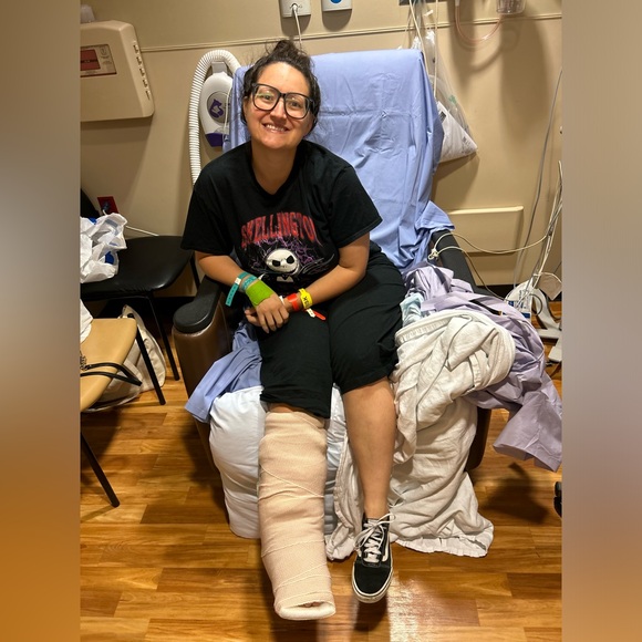 🩼I’m Broke Show Flyer🩼 - Picture 2 of 5